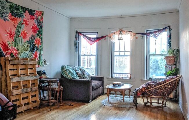 1 bed, 1 bath, 920 sqft, $1,750, Unit 5210D-2