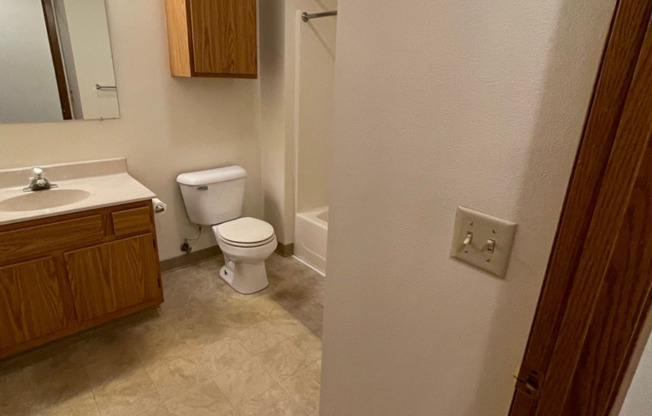 1 bed, 1 bath, 786 sqft, $850, Unit TE218X-232
