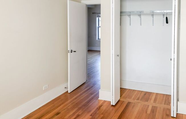 1 bed, 1 bath, 553 sqft, $2,175, Unit 3453-3