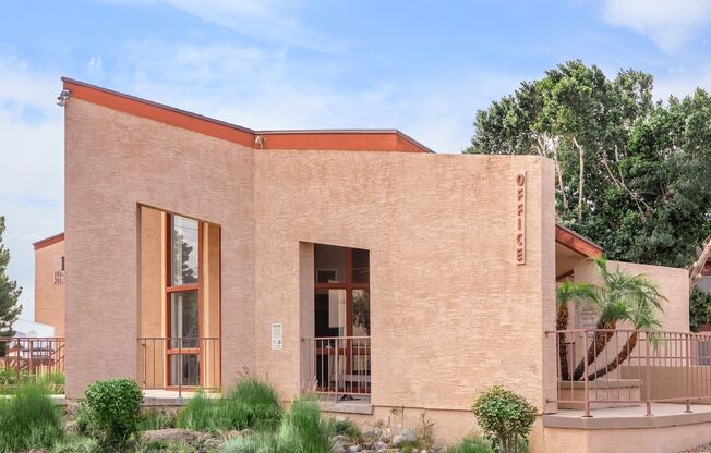 Sand Dollar Apartments
