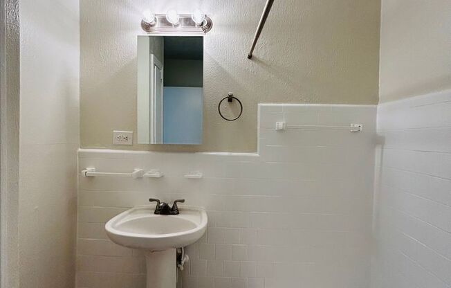 1 bed, 1 bath, $695, Unit MA9124