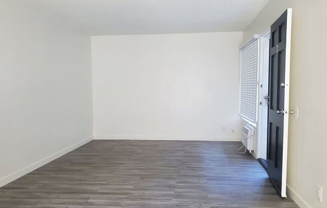 Walnut St. Apts.