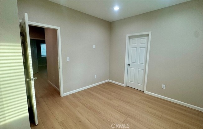 3 beds, 3 baths, 1,350 sqft, $3,750