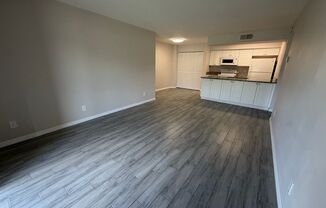 ANNUAL RENTAL - 2 BED / 2 BATH CONDO AT MYSTIC GARDENS