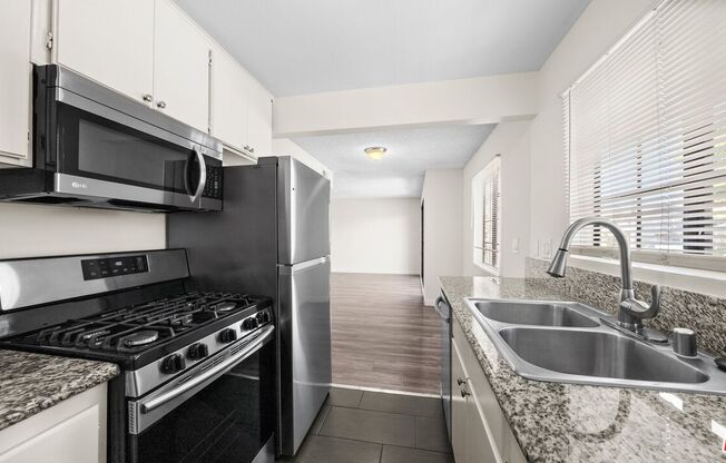 1 bed, 1 bath, 789 sqft, $1,895, Unit 1