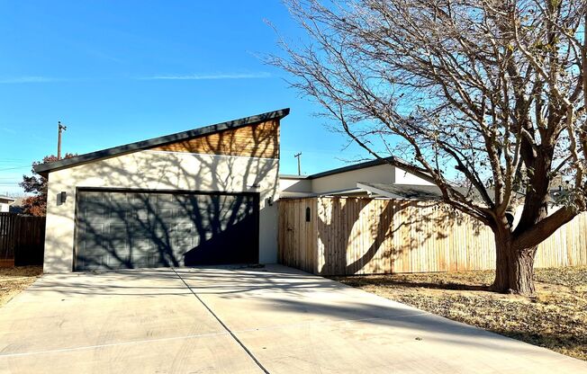 Beautiful 3-Bed 3-Bath Home Available!