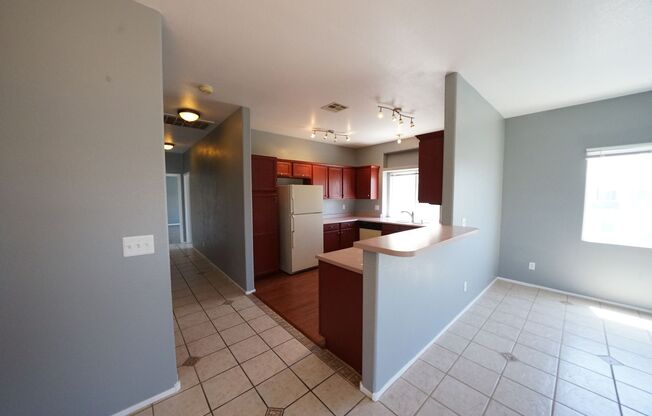 2 beds, 2 baths, $1,495, Unit Bldg #13 -Las Vegas-