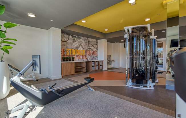 South Scottsdale Apartments - Lucent Scottsdale - fitness center with cardio and weight machines