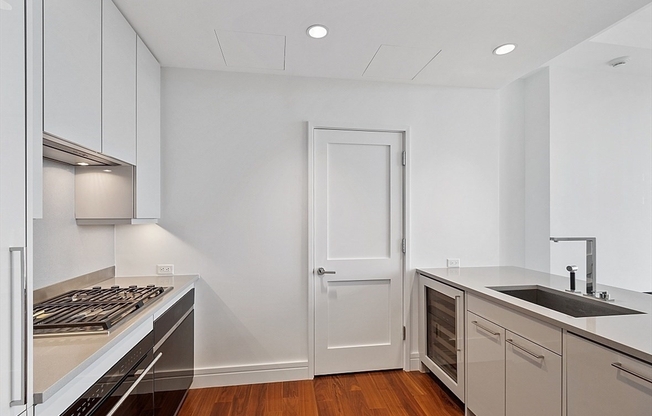 1 bed, 1.5 baths, 897 sqft, $8,950, Unit 2706