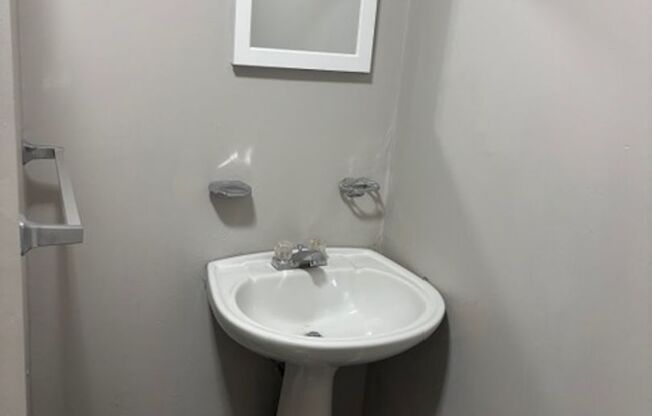 3416 Kensington Avenue