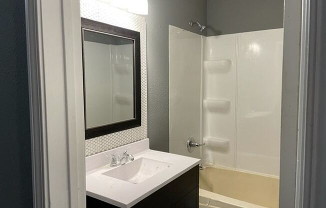 Newly Renovated 3 Bedroom 1 Bath House with Modern Feel!
