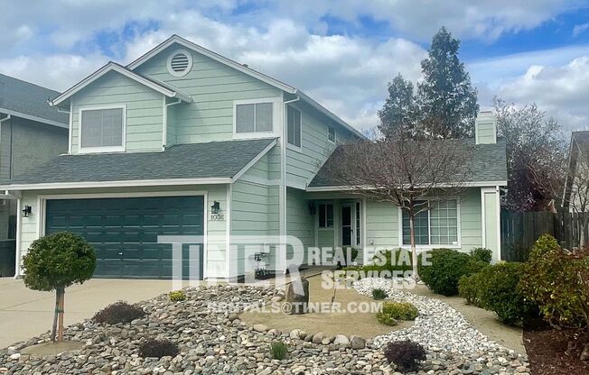 1036 MCRAE WAY