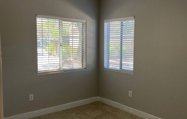 2 beds, 2 baths, $1,600, Unit # 1067