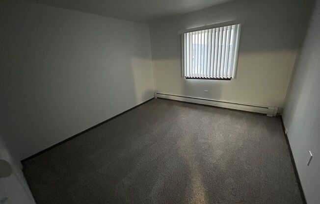 1 bed, 1 bath, $995, Unit 318