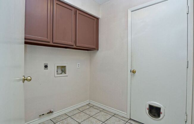 3 beds, 2 baths, $1,995