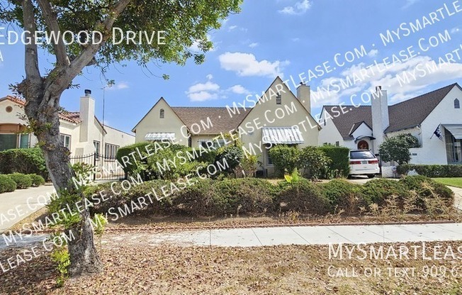 1704 EDGEWOOD DR