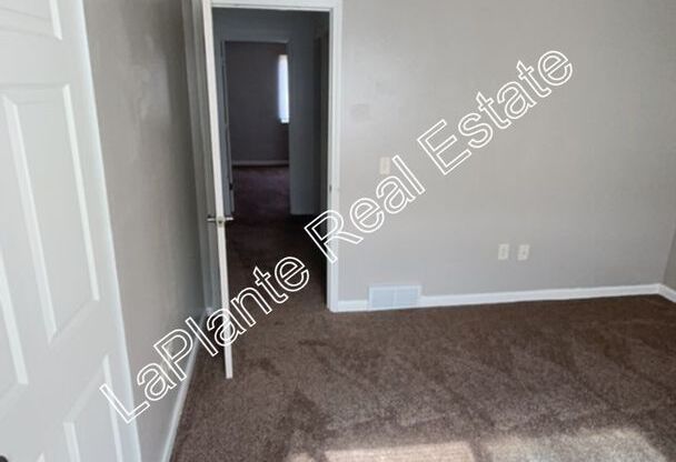 2 beds, 1.5 baths, 1,100 sqft, $1,075, Unit 7385