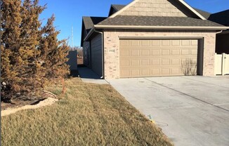 3732 N TYLER CT
