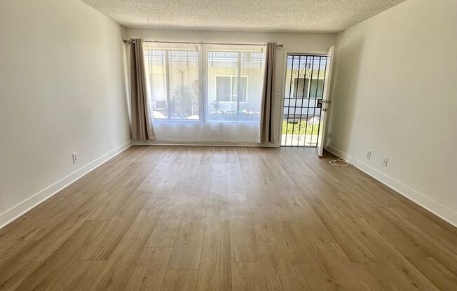 One Bedroom/One Bath FOR RENT!