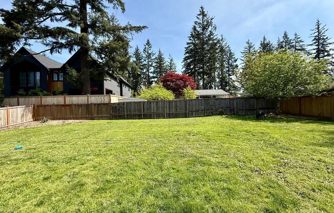 3 beds, 1 bath, $3,200