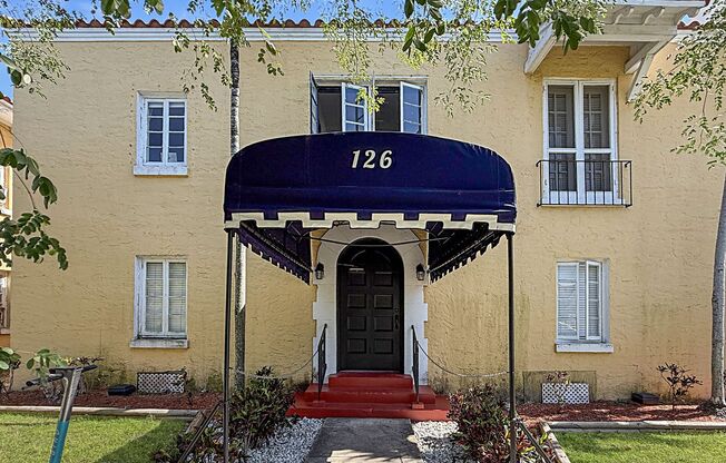 Fully Furnished 1BR with In-Unit Washer & Dryer