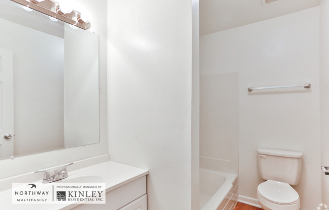 2 beds, 1 bath, 850 sqft, $1,250, Unit 31-E