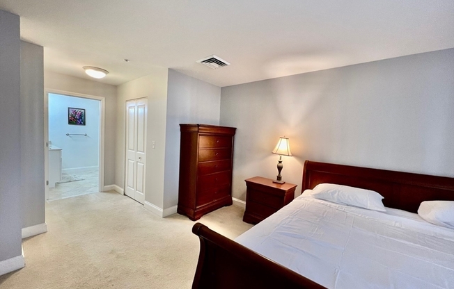 2 beds, 2 baths, 1,152 sqft, $3,800, Unit 211
