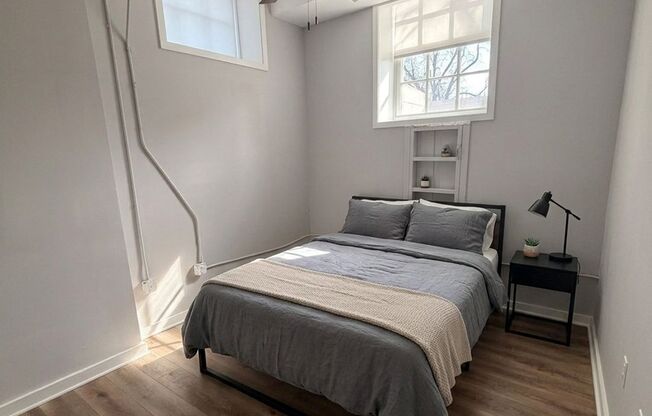 2 beds, 2 baths, 755 sqft, $1,195, Unit 03B