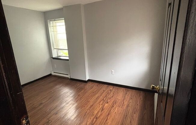 609 N. 11th St Philadelphia, PA 19123