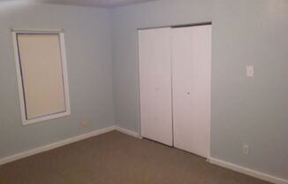 4 beds, 1 bath, $1,800