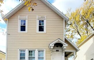 1137 Muskegon Ave NW