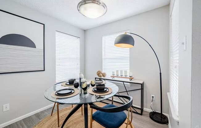 1 bed, 1 bath, 503 sqft, $822