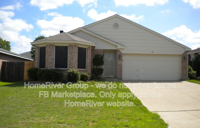 513 HOLLYBERRY DR