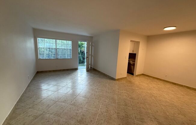 1 bed, 1 bath, $1,795, Unit 211