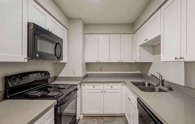 Walking Distance to ASU!