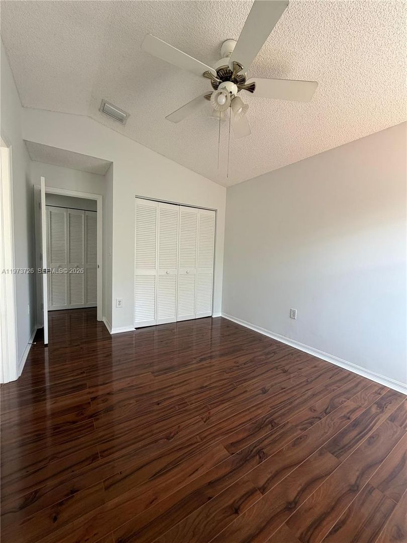 1534 WEEPING WILLOW WAY HOLLYWOOD, FL 33019