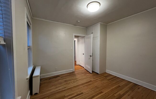 1 bed, 1 bath, 695 sqft, $1,695, Unit 810-1L
