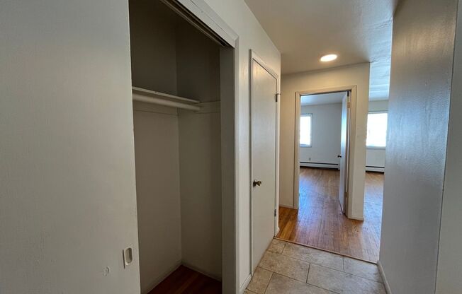 1 bed, 1 bath, $1,015, Unit 13