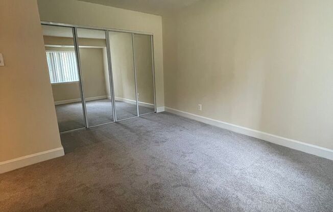 2 beds, 2 baths, 1,000 sqft, $1,900, Unit 14204 #A2