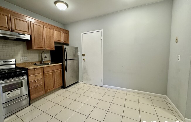 412 LANGLEY RD