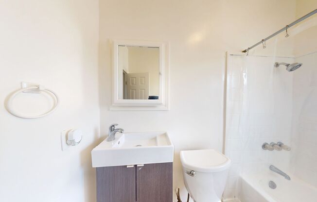 5452 Bancroft Avenue