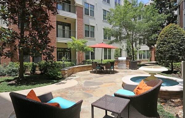 Braeswood Place in Houston