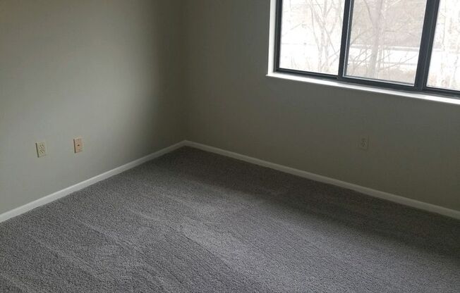 2 beds, 1 bath, 975 sqft, $1,425, Unit 804