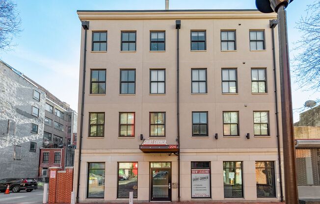 1 bed, 1 bath, 602 sqft, $2,063, Unit 215