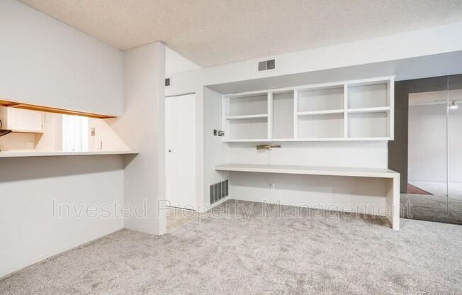 540 S Forest St #8-104