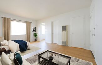 Studio, 1 bath, 375 sqft, $1,975, Unit 203