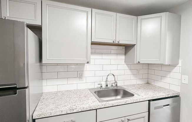 2 beds, 2 baths, 1,096 sqft, $1,475, Unit 1883C