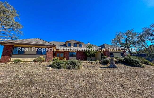 AVAILABLE MARCH -  Home in Atascadero - 4 Bedroom / 3 Bathroom