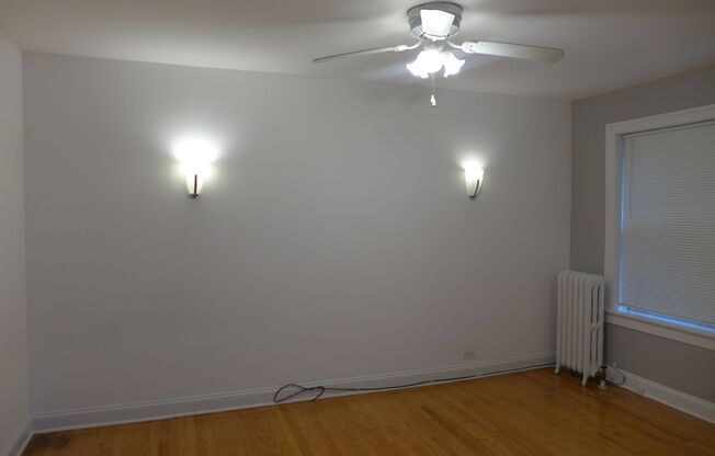 Studio, 1 bath, 300 sqft, $1,395, Unit 108