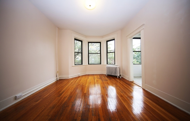 39 Hemenway St